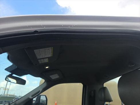 Used 2022 Ford F250 XL image 18