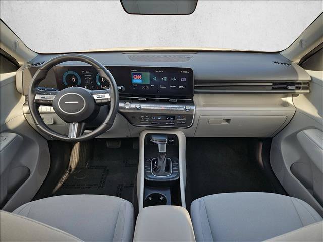 Used 2025 Hyundai Kona SEL FWD image 16