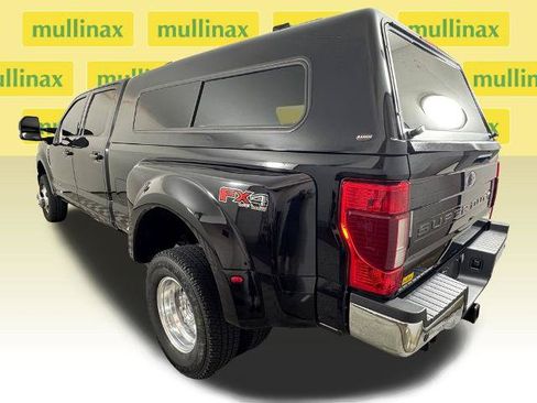 Certified 2022 Ford F350 Lariat w/ Lariat Ultimate Package AWD/4WD image 4