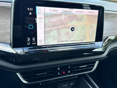 Used 2025 Volkswagen Atlas SEL Premium R-Line image 30