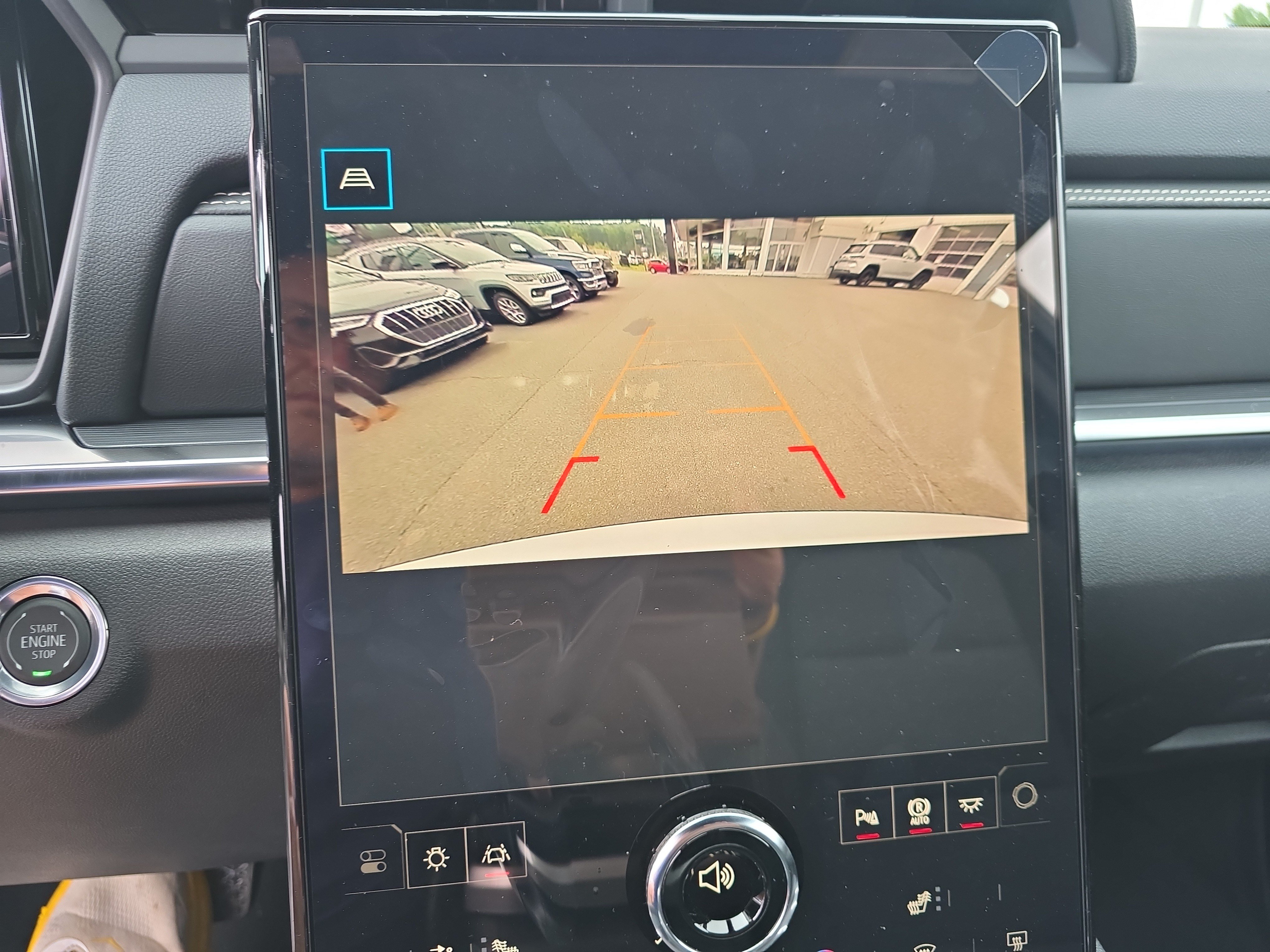 New 2027 GMC Terrain Elevation FWD image 25