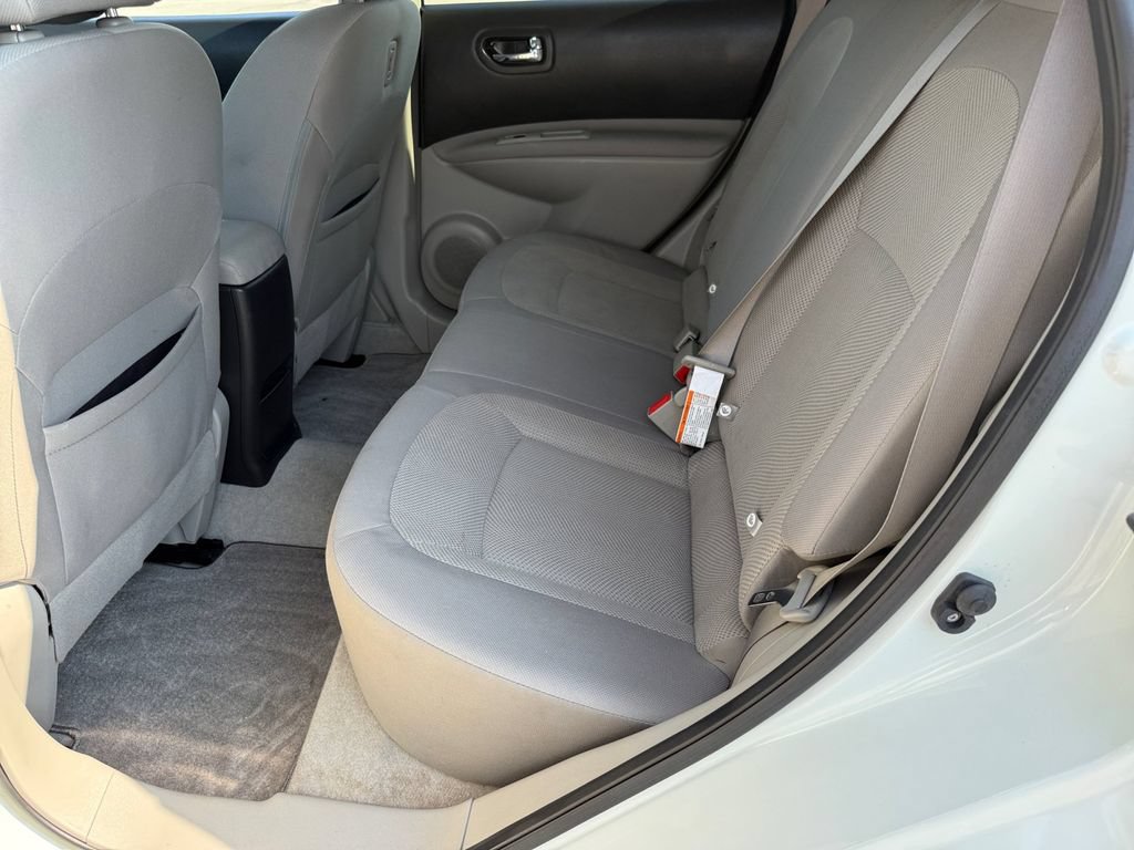 Used 2015 Nissan Rogue S w/ Convenience Package FWD image 11