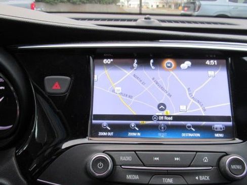 Used 2019 Buick Envision Essence image 24