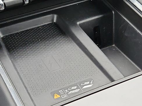 Certified 2025 GMC Acadia Elevation image 24