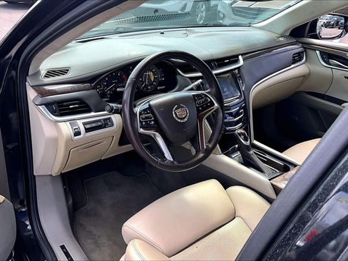 Used 2014 Cadillac XTS Platinum FWD image 14