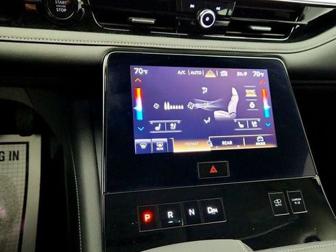 Used 2025 INFINITI QX80 Sensory w/ Premium Cargo Package image 18