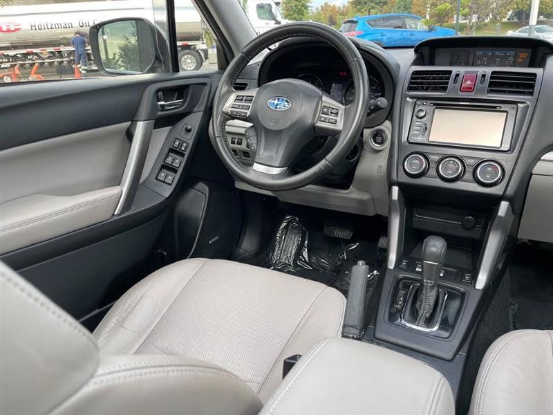 Used 2015 Subaru Forester 2.5i Touring w/ Eyesight & Navigation System AWD/4WD image 63