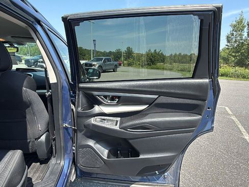 Used 2021 Subaru Ascent Premium w/ Convenience Package AWD/4WD image 17