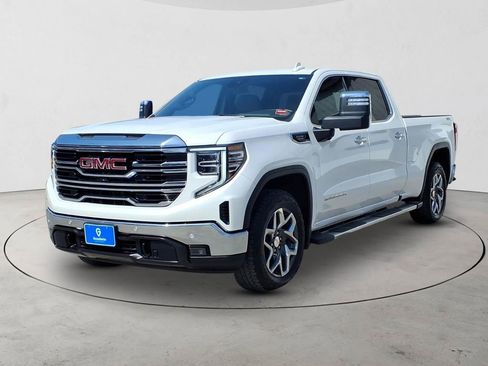 Used 2024 GMC Sierra 1500 SLT w/ SLT Premium Package image 1
