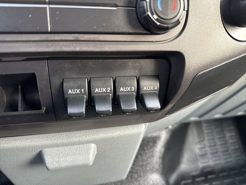 Used 2011 Ford F350 XL image 26