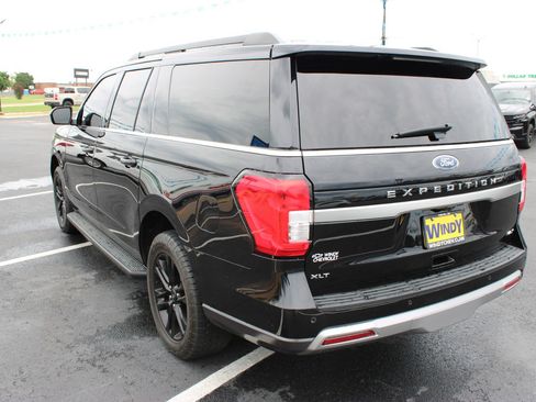 Used 2024 Ford Expedition Max XLT RWD image 6
