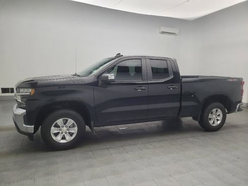 Used 2020 Chevrolet Silverado 1500 LT w/ All-Star Edition AWD/4WD image 2