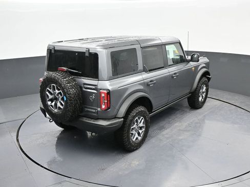 New 2025 Ford Bronco Badlands image 39