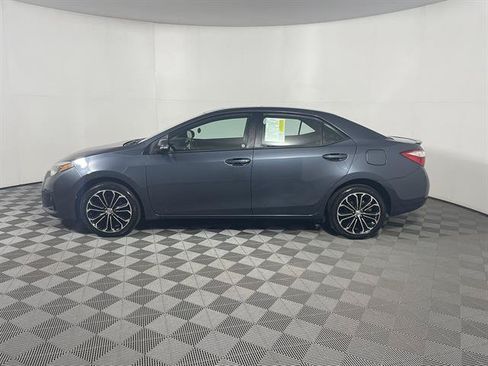 Used 2015 Toyota Corolla S FWD image 4