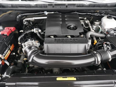 Used 2023 Nissan Frontier PRO-4X w/ Pro-4X Premium Package AWD/4WD image 37