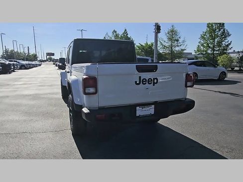 New 2026 Jeep Gladiator Sport AWD/4WD image 31