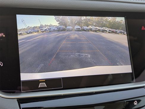 Certified 2022 Cadillac XT5 Premium Luxury image 25