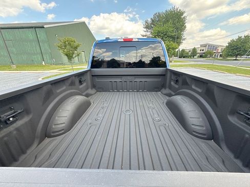 Used 2022 Ford F250 Lariat w/ Black Appearance Package AWD/4WD image 11