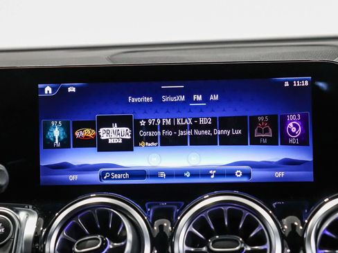 Used 2024 Mercedes-Benz GLB 250 image 14