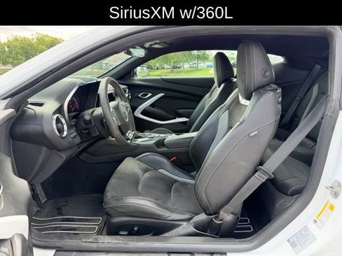 Used 2022 Chevrolet Camaro SS RWD image 7