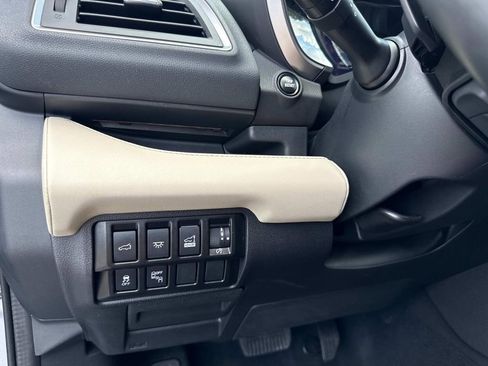 Used 2021 Subaru Ascent Touring w/ Popular Package #2A image 32
