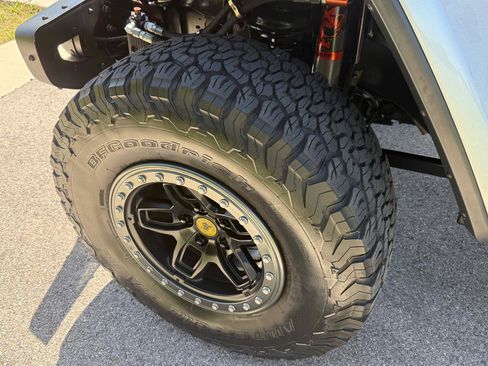 Used 2021 Jeep Wrangler Unlimited Rubicon AWD/4WD image 29