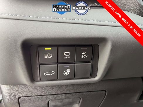 Used 2024 Toyota Highlander Platinum image 26