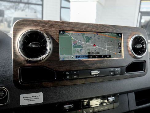 New 2024 Mercedes-Benz Sprinter 3500 image 25