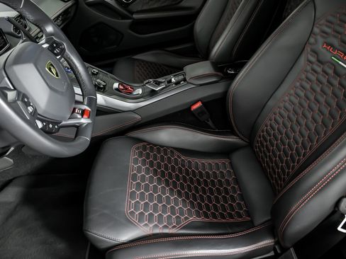 Used 2019 Lamborghini Huracan LP 580-2 image 27