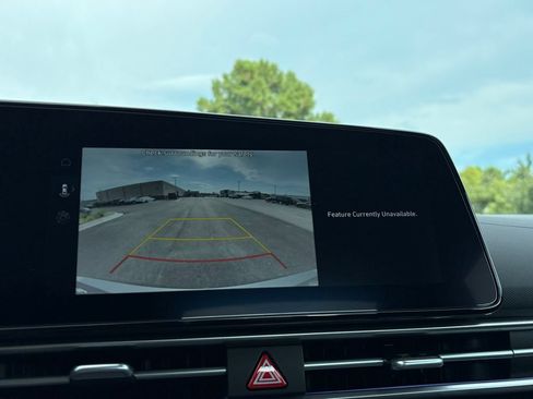 New 2026 Hyundai Elantra Limited FWD image 24