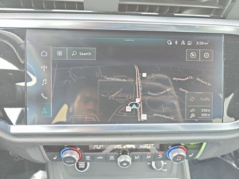 Used 2023 Audi Q3 2.0T Premium Plus w/ Premium Plus Package image 21