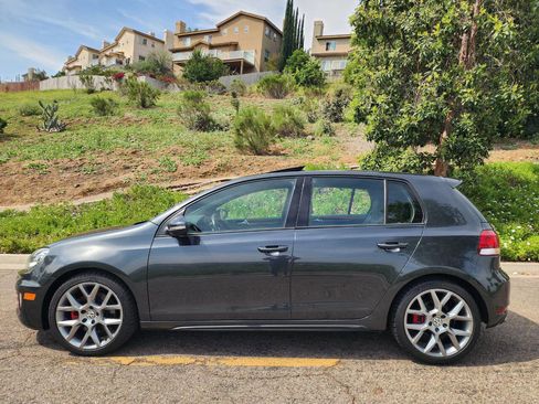 Used 2013 Volkswagen GTI Driver's Edition image 5