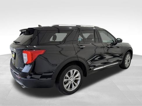 Used 2023 Ford Explorer Limited image 6