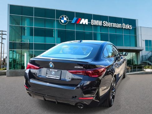 New 2026 BMW 430i w/ M Sport Package RWD image 4