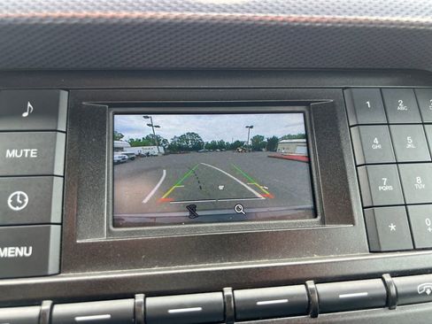 Used 2016 Ford Mustang Coupe RWD image 24