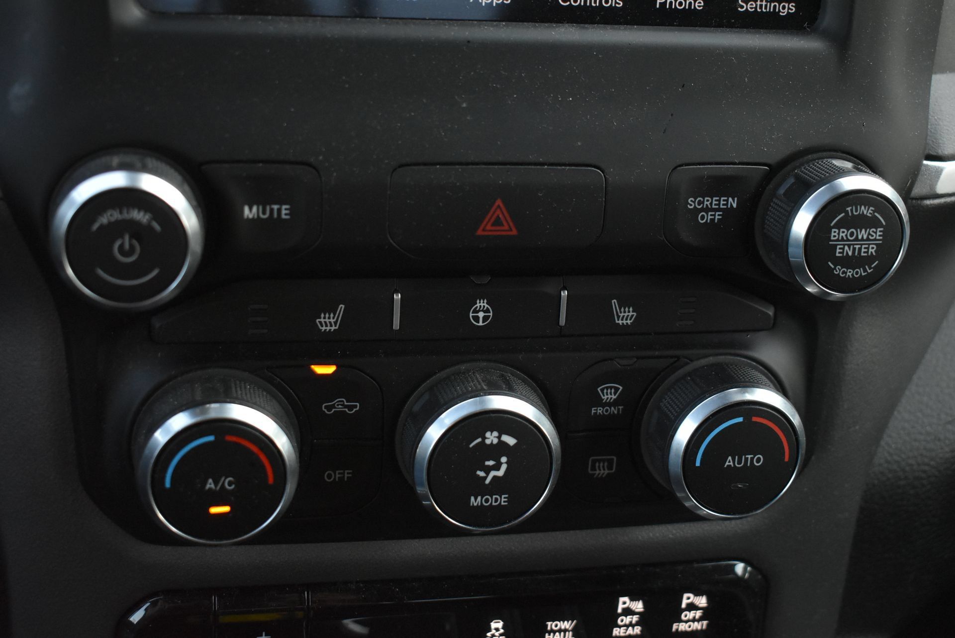 Used 2021 RAM 1500 Big Horn AWD/4WD image 25