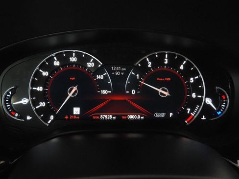 Used 2019 BMW 540i image 19