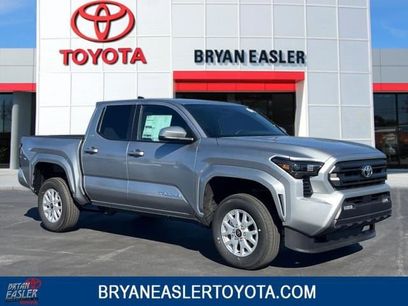 New 2025 Toyota Tacoma SR5