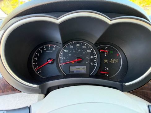 Used 2015 Nissan Quest SV FWD image 57