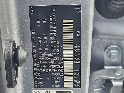 Certified 2026 Toyota Corolla Cross L FWD image 10