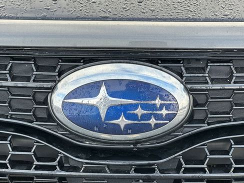 Used 2015 Subaru Forester 2.5i Limited image 9