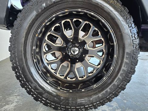 Used 2018 Jeep Wrangler Unlimited Sport S AWD/4WD image 39