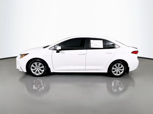 Used 2024 Toyota Corolla LE FWD image 9