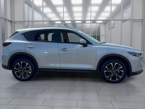 Used 2023 MAZDA CX-5 AWD 2.5 S w/ Premium Package image 3