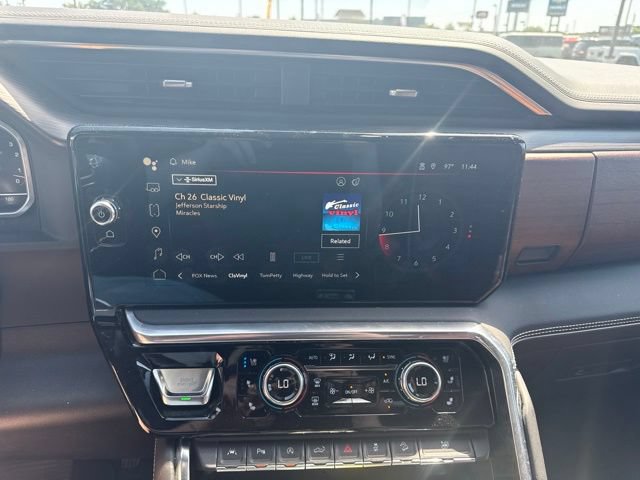 Used 2023 GMC Sierra 1500 Denali Ultimate AWD/4WD image 11