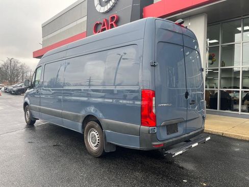 Used 2019 Mercedes-Benz Sprinter 170 image 4