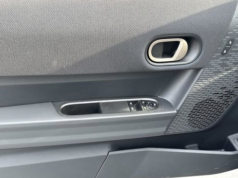 New 2026 MINI Cooper S image 8