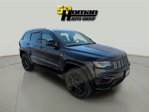 Used 2021 Jeep Grand Cherokee Laredo X image 7