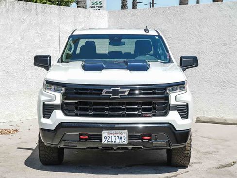 Used 2022 Chevrolet Silverado 1500 LT Trail Boss AWD/4WD image 2