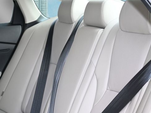 New 2025 Honda Accord EX-L image 18